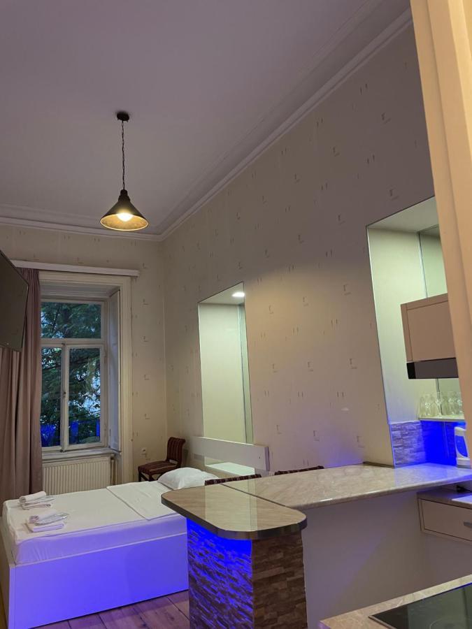 Downtown Room Tbiliszi Kültér fotó