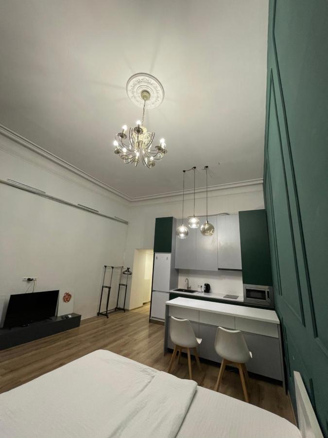 Downtown Room Tbiliszi Kültér fotó